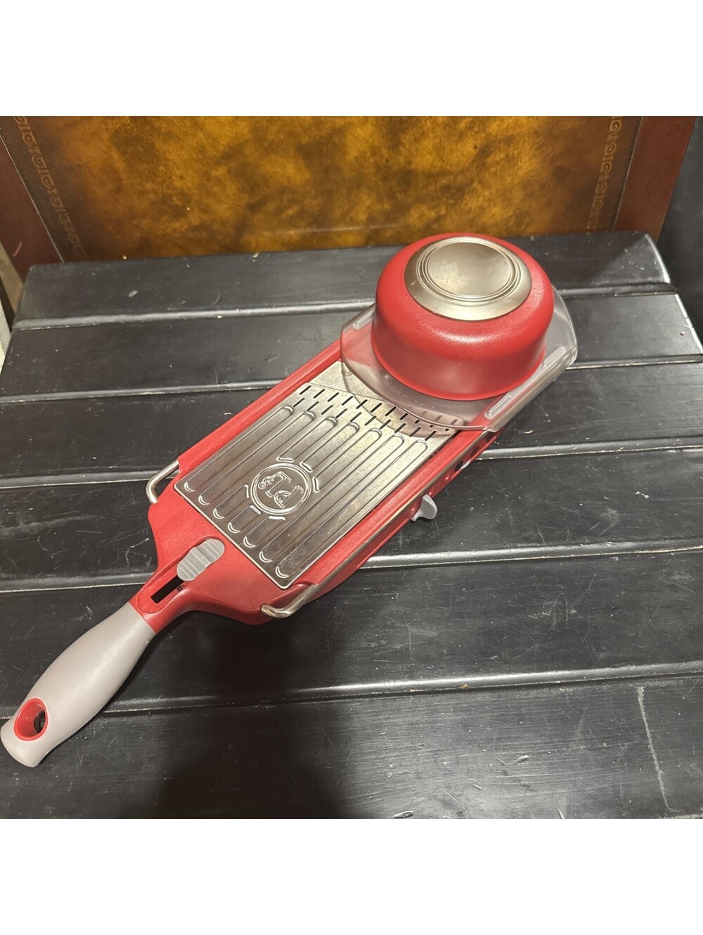 PL8 PROGRESSIVE Professional Red Mandoline w/ Prepworks Snap-Fit Peelers EUC